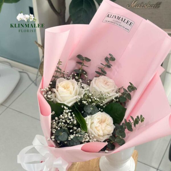 กุหลาบ 3 ดอก