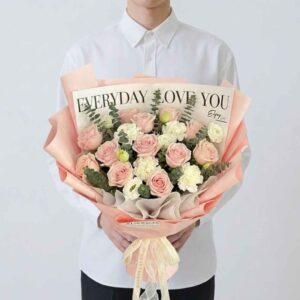 RM06-ช่อกุหลาบสีส้มพีชขาว-Peach-White-Roses-ห่อกระดาษสีส้มอ่อน