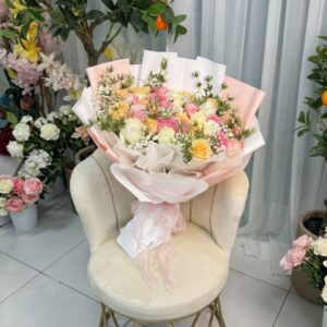 RM07-ช่อดอกไม้รวมสีพาสเทล-Pastel-Mixed-Flowers-ห่อกระดาษสีชมพูขาว