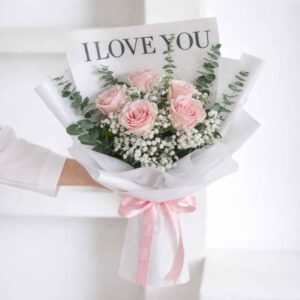 RP03-ช่อกุหลาบชมพู-การ์ด-ILoveYou-ห่อกระดาษสีขาว