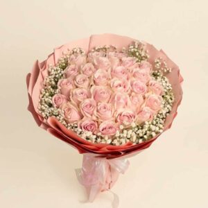 RP17-ช่อดอกกุหลาบชมพู-แซมยิปโซ-ทรงพุ่ม-Dreamy-Pink-ของขวัญวันเกิด