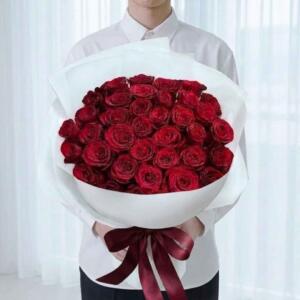 RR20-ช่อดอกกุหลาบสีแดง-70 -ดอก-ห่อกระดาษขาว