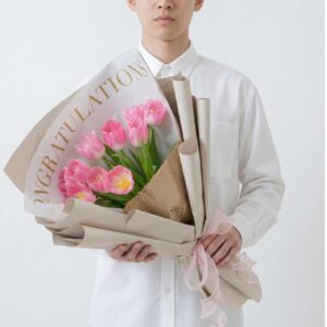 TU05-ช่อทิวลิปชมพู-ยินดี-โทนพาสเทล-ห่อคราฟท์สไตล์วินเทจ