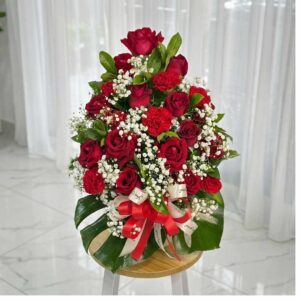 VASECLR01-แจกันดอกกุหลาบแดง-ยิปโซ-โทนแดง-ทรงสูง