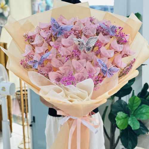 จาก 'ซองแดง' สู่ 'ช่อธนบัตร': วิวัฒนาการของการให้เงินเป็นของขวัญที่สร้างสรรค์ขึ้น