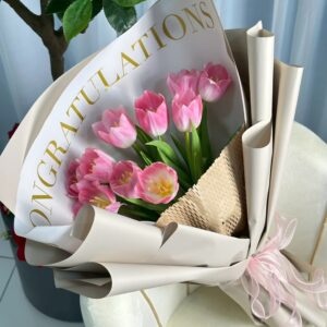 best-99-ช่อดอกทิวลิป-[ร้านดอกไม้ แถวเกษตร มหาวิทยาลัย ส่งฟรี]