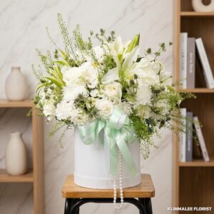 BOXW04-กล่องดอกไม้โทนสีขาว-พรีเมียม-ดอกไม้สด